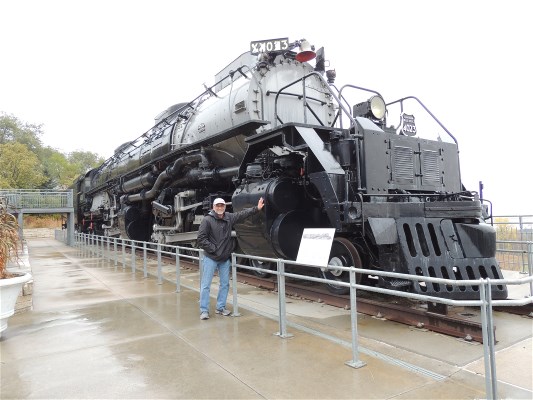 Big  Boy 2-8-8-2 steam  Locomotive